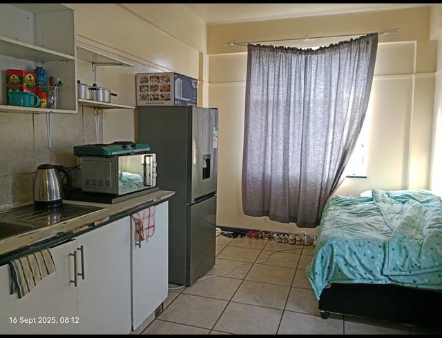 1 BEDROOM APARTMENT FOR SALE IN PIETERMARITZBURG CENTRAL